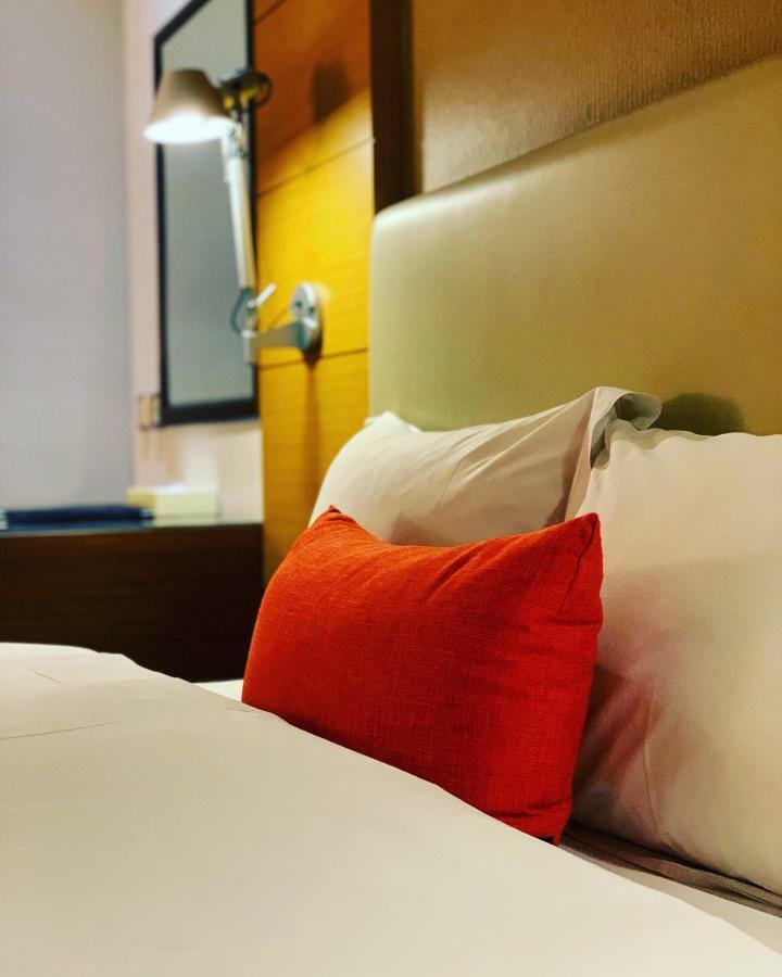 Ever Delightful Business Hotel Chiayi Exterior foto